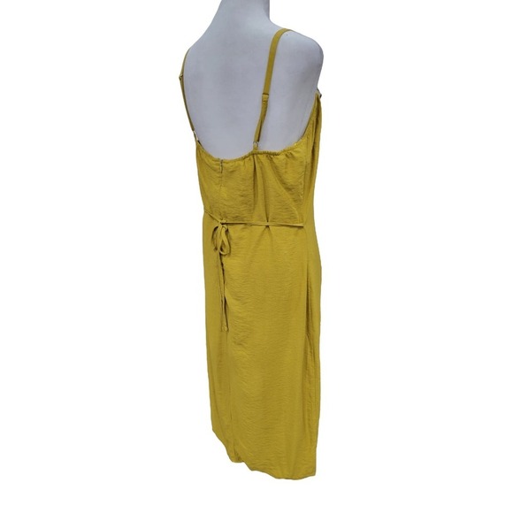 Le Lis Asymmetric Button Front Midi Dress Size Medium Yellow - Picture 5 of 9